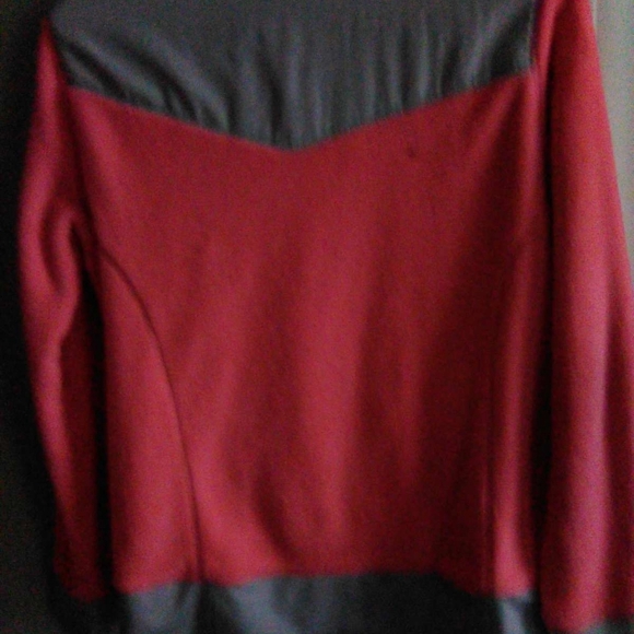 Sweater by athletic works - Picture 4 of 4